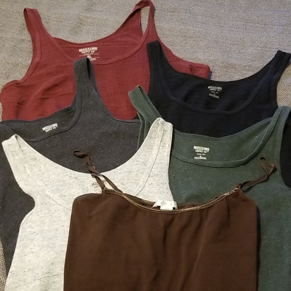Tank top bundle (6)